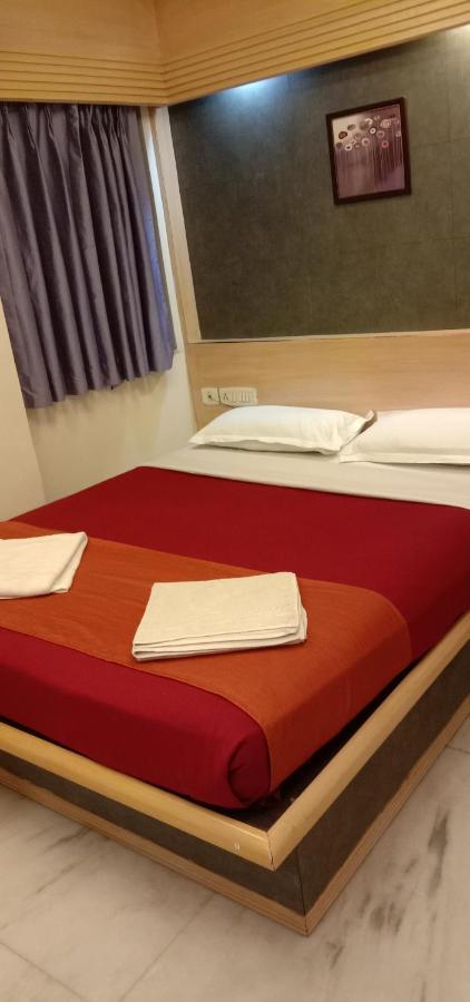 Hotel Aston Καλκούτα Εξωτερικό φωτογραφία