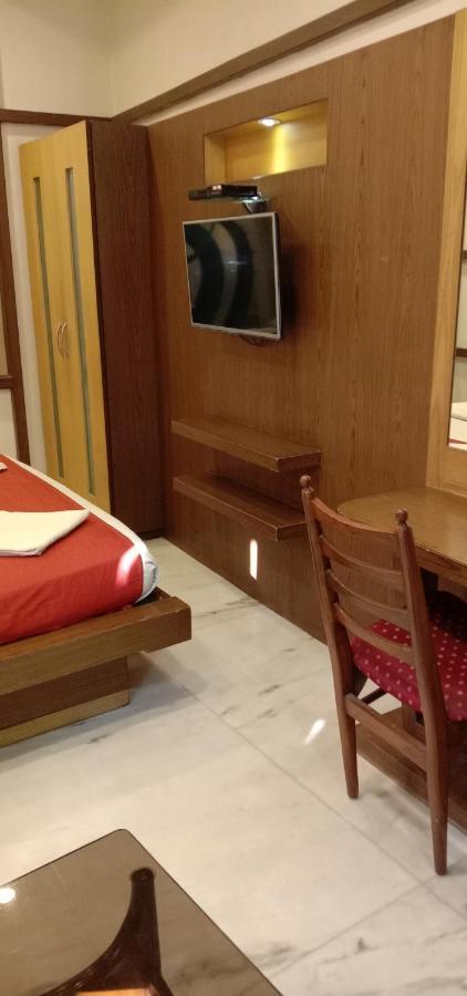 Hotel Aston Καλκούτα Εξωτερικό φωτογραφία