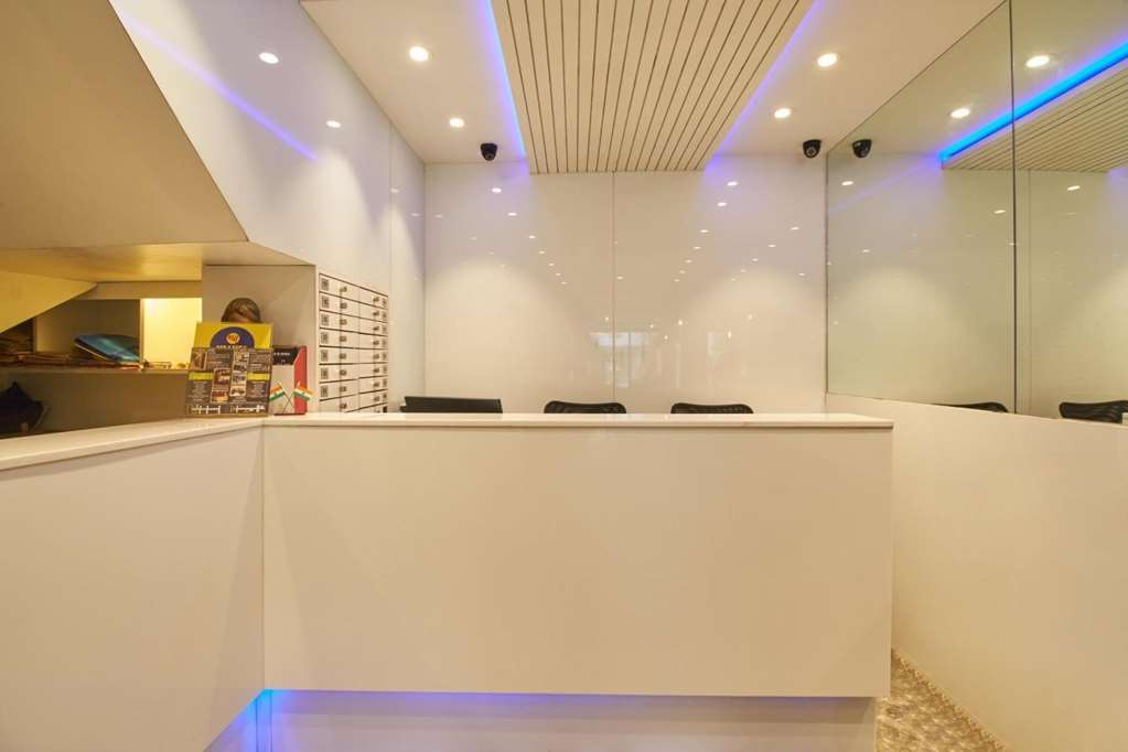Hotel Aston Καλκούτα Εσωτερικό φωτογραφία