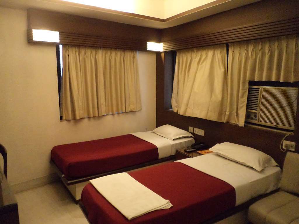 Hotel Aston Καλκούτα Δωμάτιο φωτογραφία